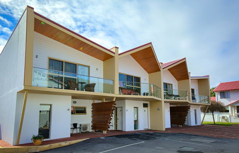 Pelicans Albany Middleton Beach - Holiday Adelaide 1