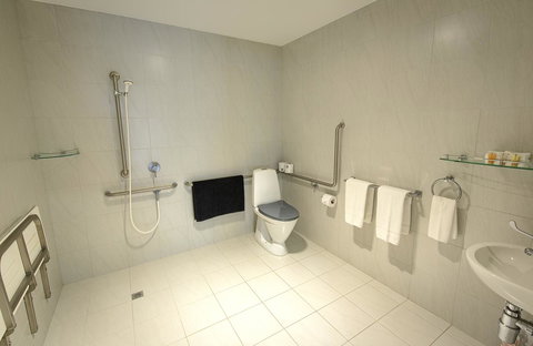 Pelicans Albany Middleton Beach - Holiday Adelaide 37