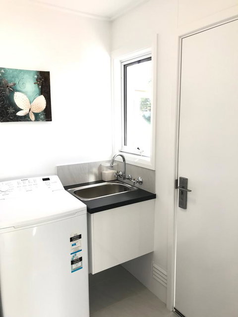 Pelicans Albany Middleton Beach - Holiday Adelaide 6