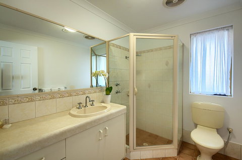 Pelicans Albany Middleton Beach - Holiday Adelaide 36