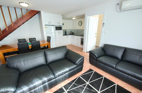 Pelicans Albany Middleton Beach - Holiday Adelaide 44