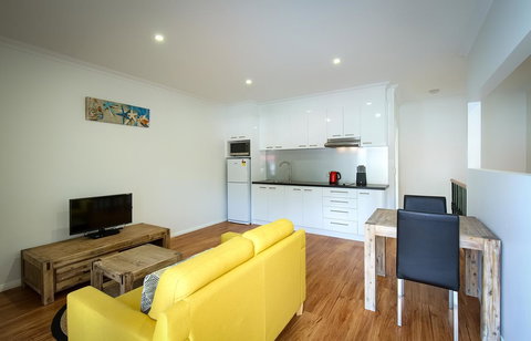 Pelicans Albany Middleton Beach - Holiday Adelaide 39