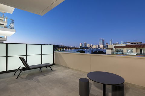 Quest South Perth Foreshore - Holiday Adelaide 8