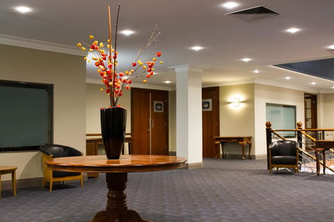 Great Southern Hotel Perth - Holiday Adelaide 8