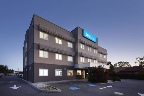 Ibis Budget Perth Airport - Holiday Adelaide 16