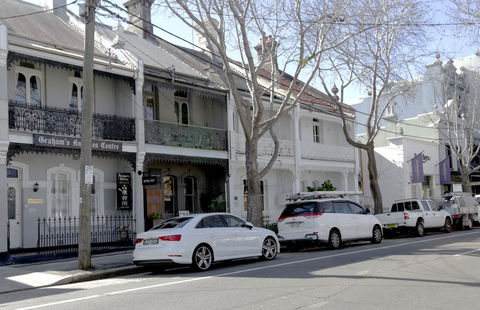 Stunning Terrace In Centennial Park - Holiday Adelaide 5
