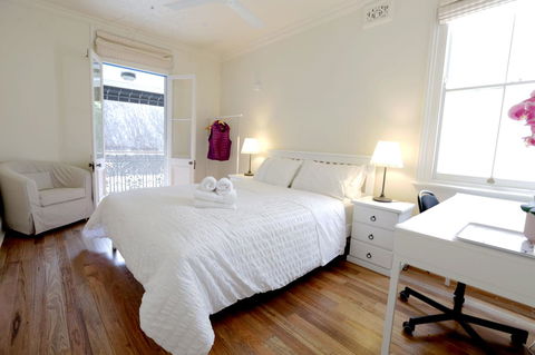 Stunning Terrace In Centennial Park - Holiday Adelaide 10