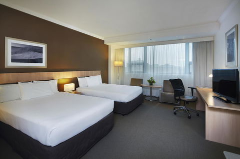 Mercure Perth - Holiday Adelaide 9