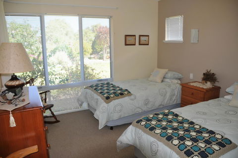 Glenelg On King Bed & Breakfast - Holiday Adelaide 27
