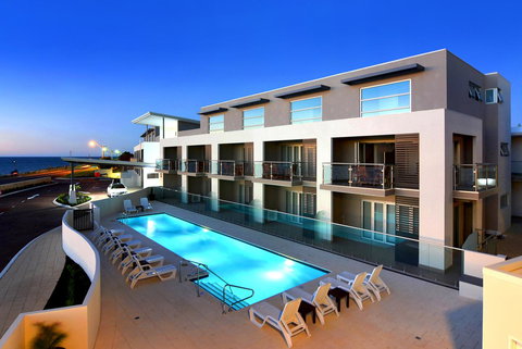 Bunbury Seaview Apartments - Holiday Adelaide 0