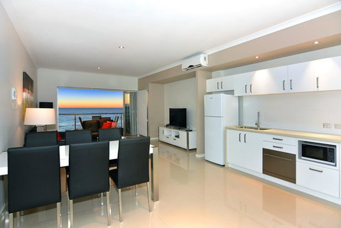 Bunbury Seaview Apartments - Holiday Adelaide 14