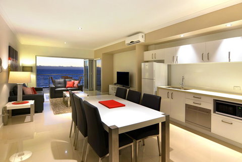 Bunbury Seaview Apartments - Holiday Adelaide 25