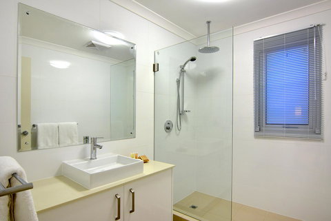 Bunbury Seaview Apartments - Holiday Adelaide 18