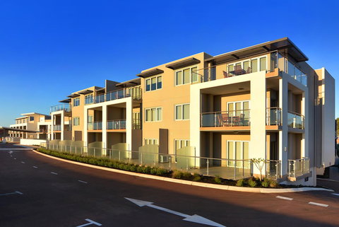 Bunbury Seaview Apartments - Holiday Adelaide 24