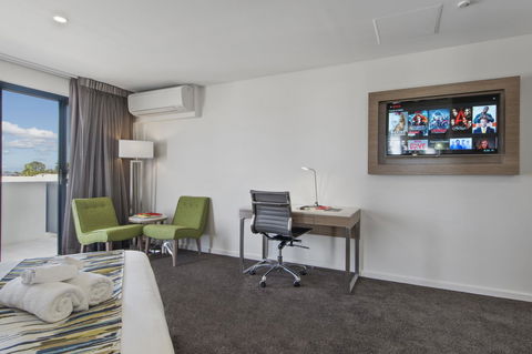 Metro Hotel Perth - Holiday Adelaide 8