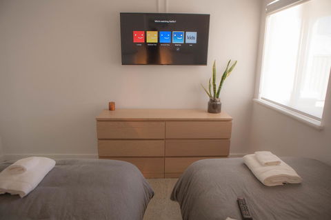 FortyTwo - Oceanside Retreat Busselton - Holiday Adelaide 21