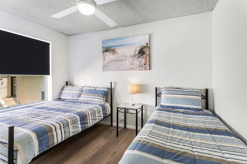 Laman Lodge, Unit 2, 15 Laman Street - Holiday Adelaide 10