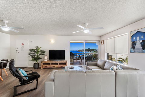 Laman Lodge, Unit 2, 15 Laman Street - Holiday Adelaide 0