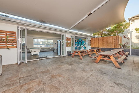 Nomads Byron Bay Backpackers - Holiday Adelaide 4