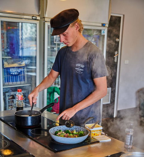 Nomads Byron Bay Backpackers - Holiday Adelaide 21