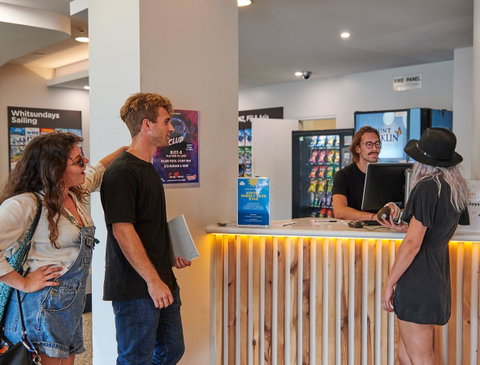 Nomads Byron Bay Backpackers - Holiday Adelaide 13