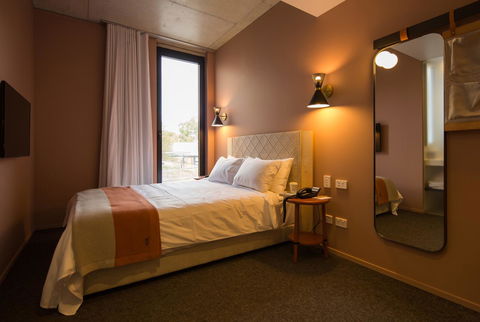 Alex Hotel - Holiday Adelaide 6