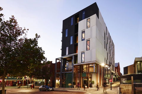 Alex Hotel - Holiday Adelaide 0