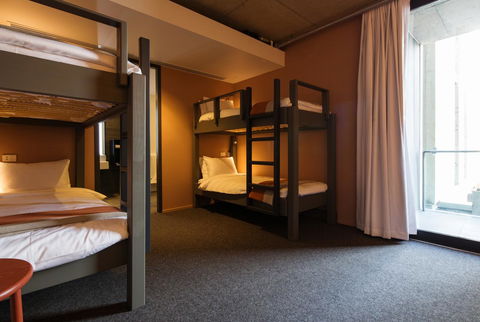 Alex Hotel - Holiday Adelaide 35