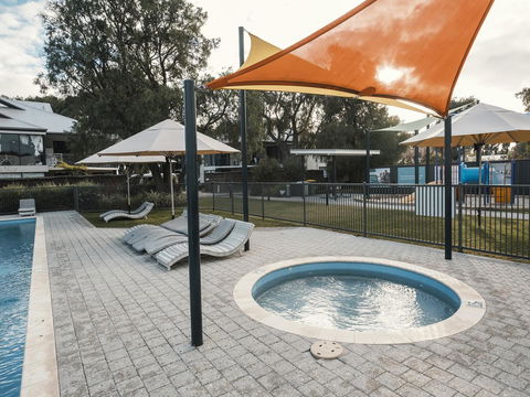 FortyOne - Oceanside Retreat Busselton - Holiday Adelaide 13