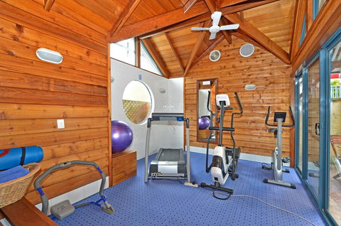 Dolphin Lodge Albany - Self Contained Apartments At Middleton Beach - Holiday Adelaide 11