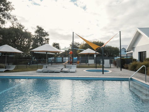 FortyThree - Oceanside Retreat Busselton - Holiday Adelaide 25