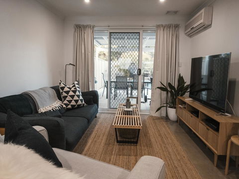 FortyThree - Oceanside Retreat Busselton - Holiday Adelaide 15