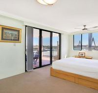 Darling Harbor Apartment - Holiday Adelaide