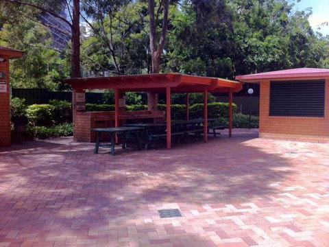 Darling Harbor Apartment - Holiday Adelaide 11