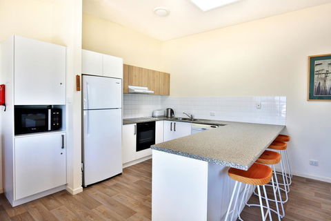 The Cove At Culburra - Direct Access To Beach - Holiday Adelaide 3