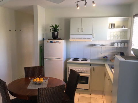 Byron Central Apartments - Holiday Adelaide 38
