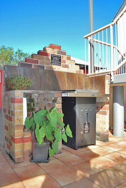 Byron Central Apartments - Holiday Adelaide 18