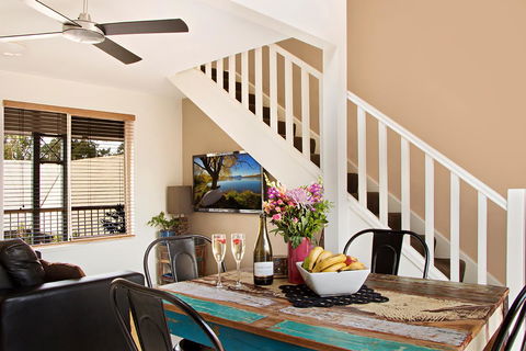 Byron Central Apartments - Holiday Adelaide 29