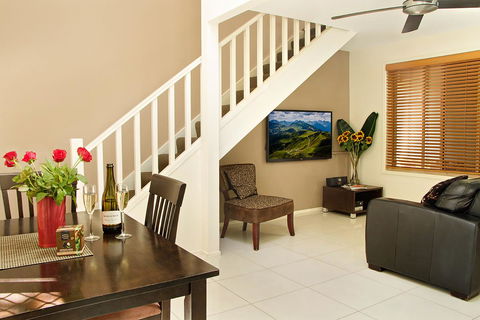 Byron Central Apartments - Holiday Adelaide 15