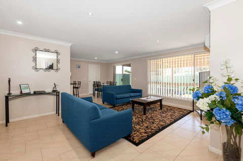 Colonial Court Villas - Holiday Adelaide 36