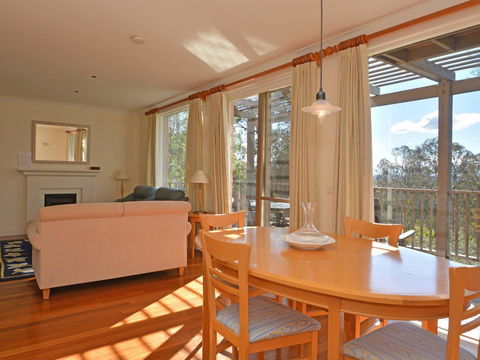 Villa 2br Prosecco Villa Located Within Cypress Lakes Resort - Holiday Adelaide 5
