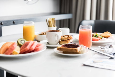 Hyatt Regency Sydney - Holiday Adelaide 1