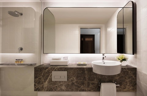 Hyatt Regency Sydney - Holiday Adelaide 2