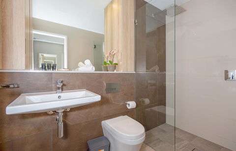 DD Apartments On Day - Holiday Adelaide 22