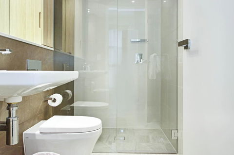 DD Apartments On Day - Holiday Adelaide 4