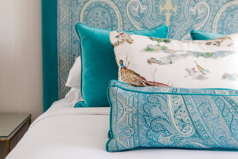 The Lord Byron - Holiday Adelaide 3