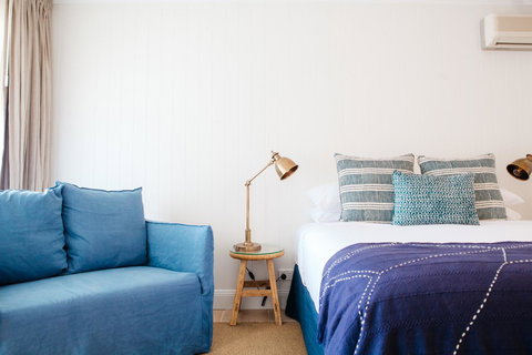 The Lord Byron - Holiday Adelaide 2