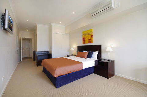 Macquarie Waters Boutique Apartment Hotel - Holiday Adelaide 26
