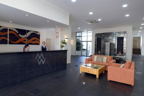 Macquarie Waters Boutique Apartment Hotel - Holiday Adelaide 13