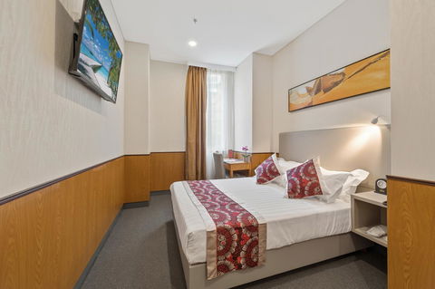 YEHS Hotel Sydney QVB - Holiday Adelaide 37